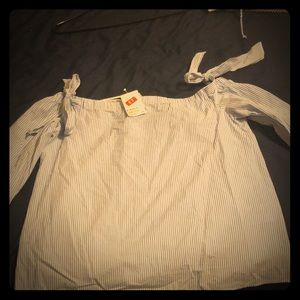 Stripe blue & white shirt